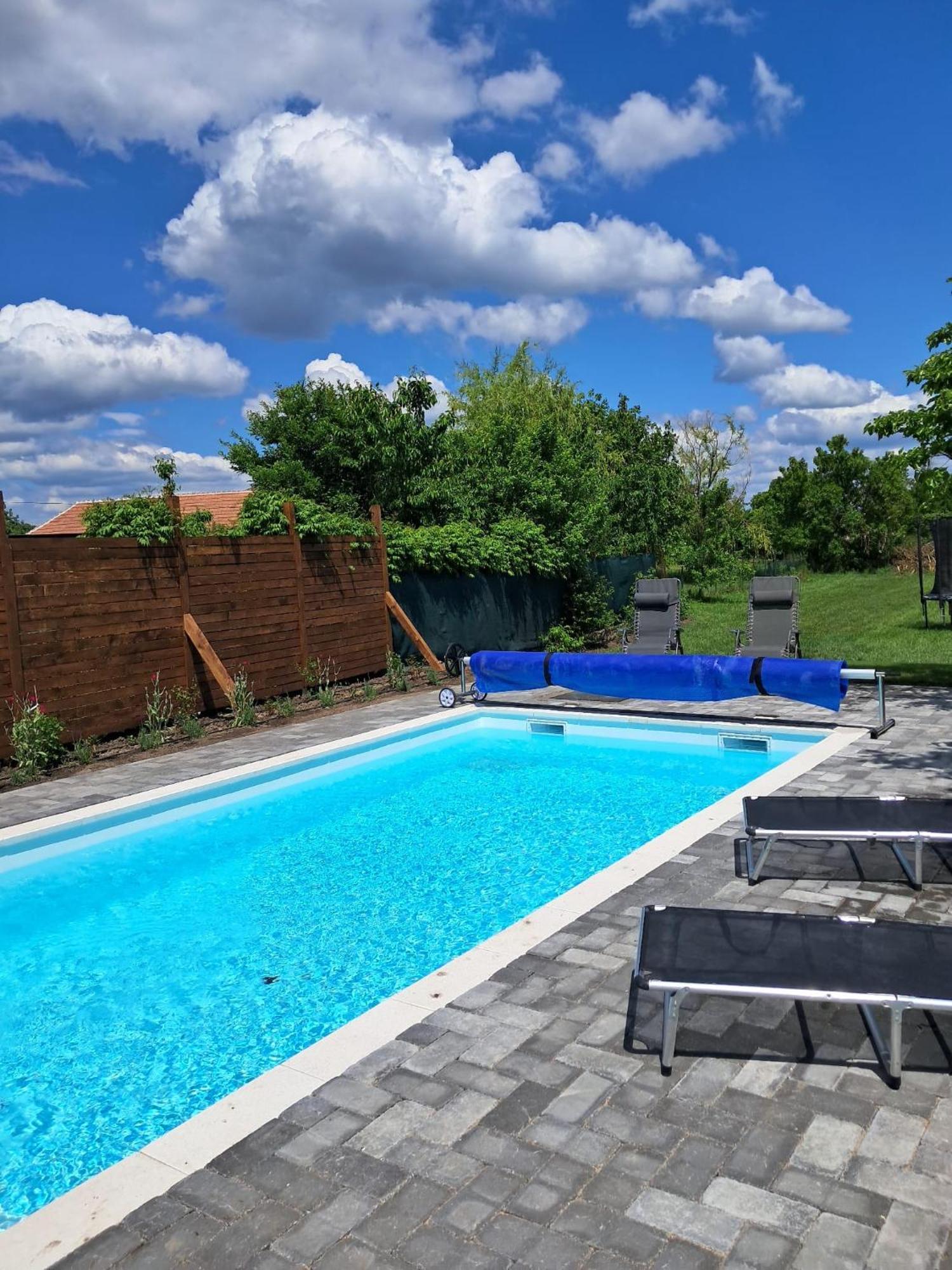 Melody Huis Poroszlo Exterior foto